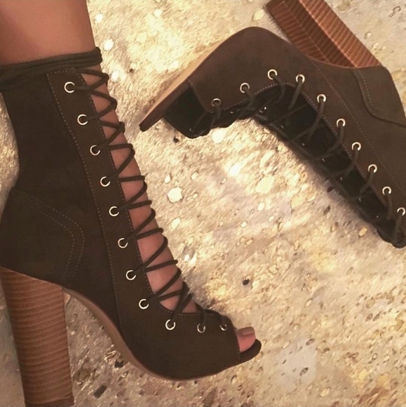 [Liliana] Olive Open Toe Lace-up Tie Heels - Picture 6 of 6